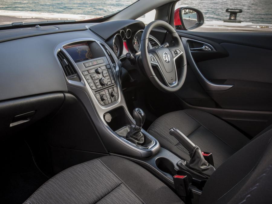  Vauxhall Astra GTC Turbo 2013 года  (фото 13 из 13)